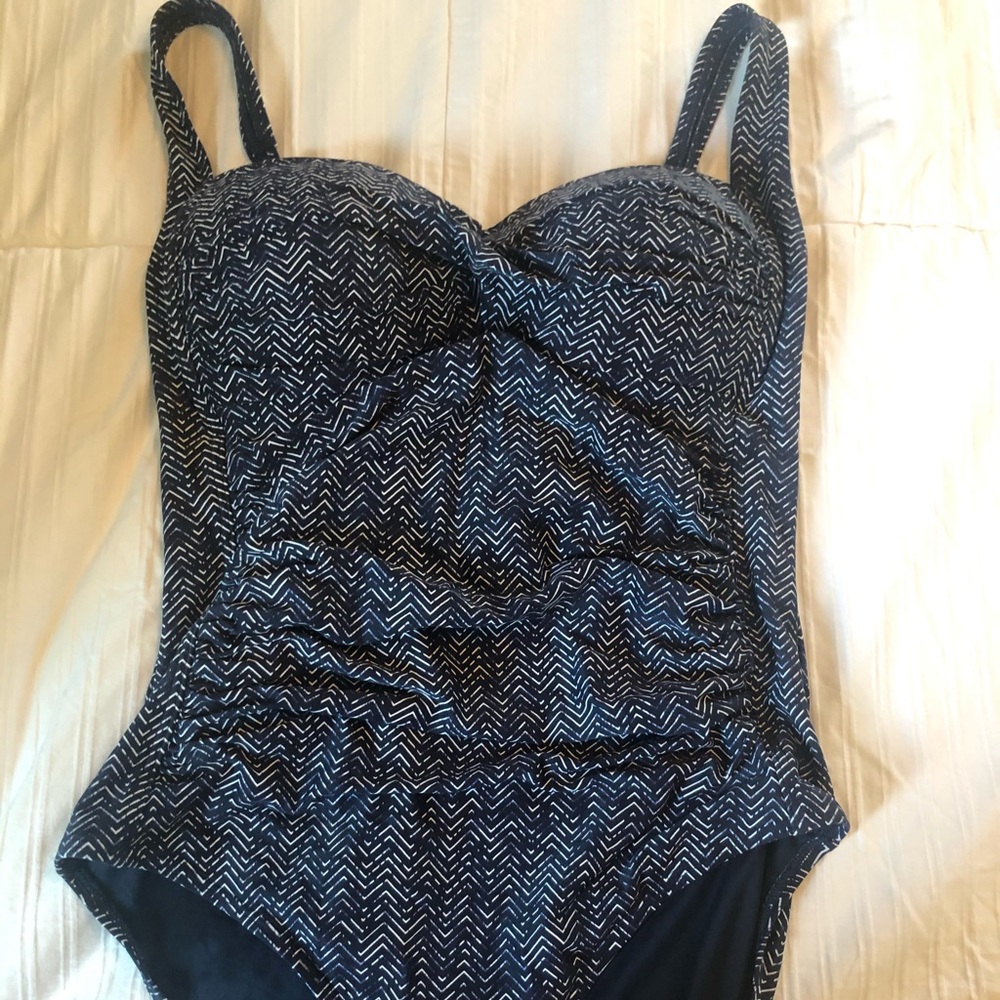 Niptuck slimming bathing suit